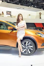 Korean Beauty Cui Naying (최나영) -Raccolta di immagini dalla serie Auto Show